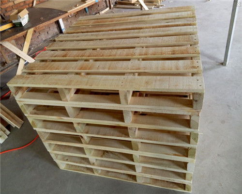 襄垣包裝箱木托盤優(yōu)選 太原勇明源木業(yè)，專業(yè)木制包裝解決方案